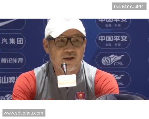 对足球明星的热爱与追随如何影响我们的生活与价值观